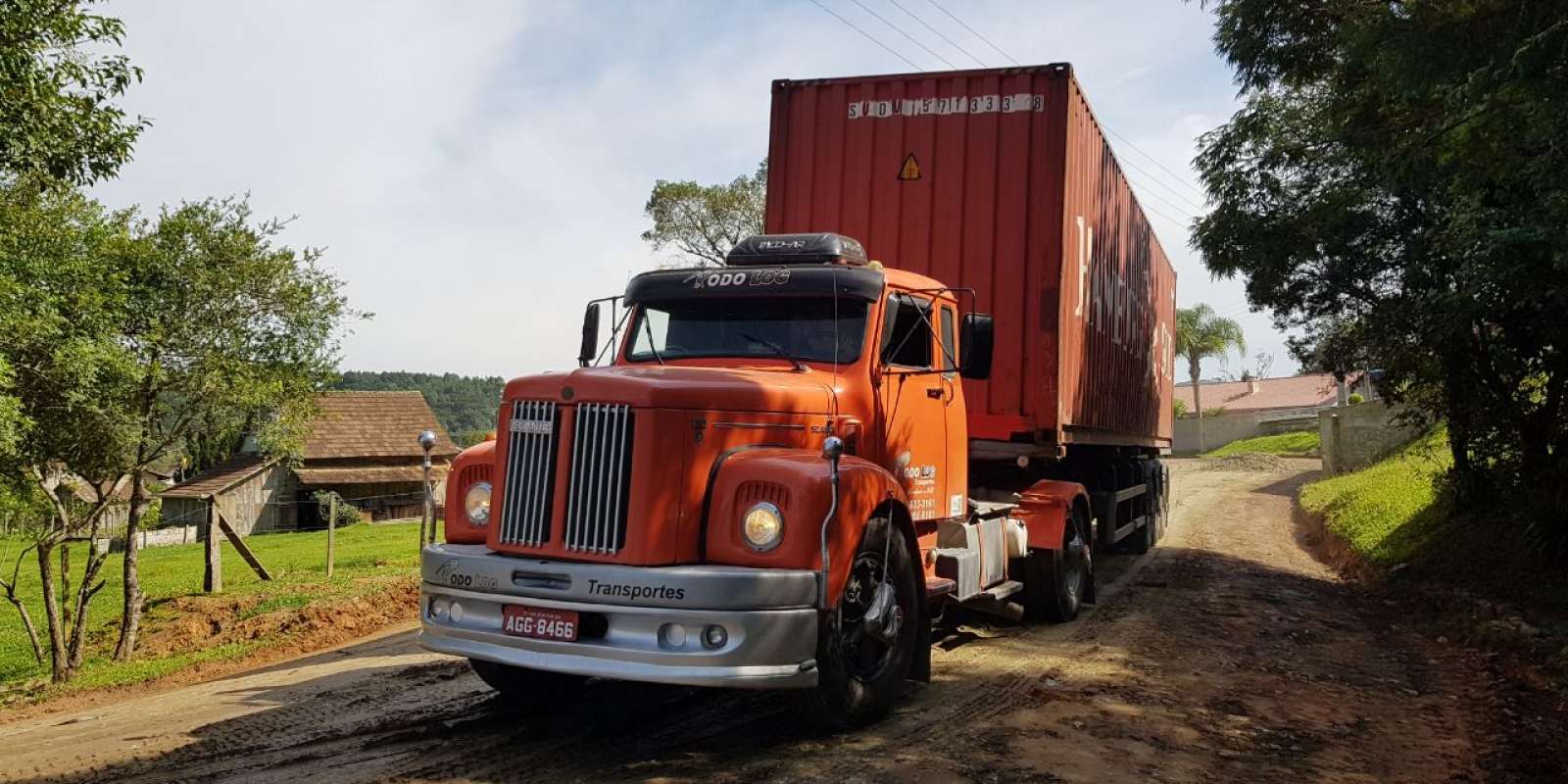 COLETOU CHEGOU - RodoJr Transportes 